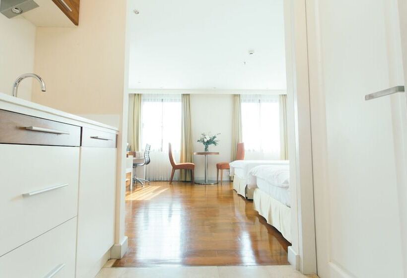 Deluxe-huone, Thomson Residence