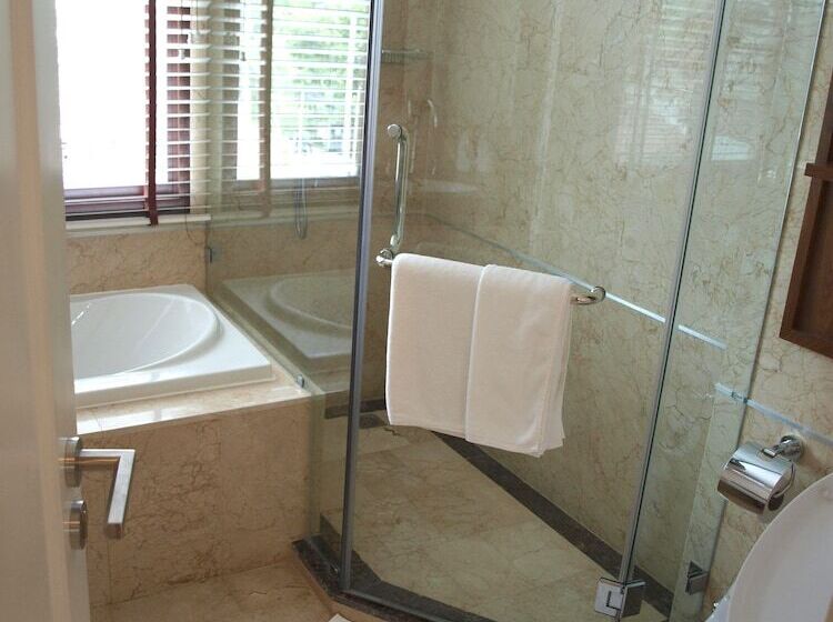 Deluxe-huone, Thomson Residence