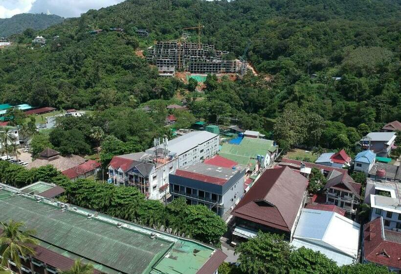 חדר דלוקס, The Mantra Hotel Kata Noi