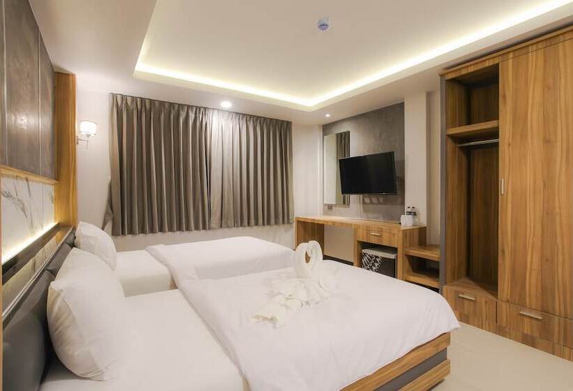 חדר דלוקס, The Mantra Hotel Kata Noi