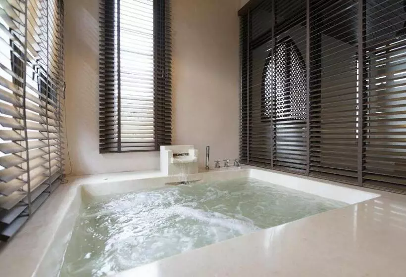 デラックススイート, The Sea Koh Samui Resort And Residences By Tolani   Sha Extra Plus