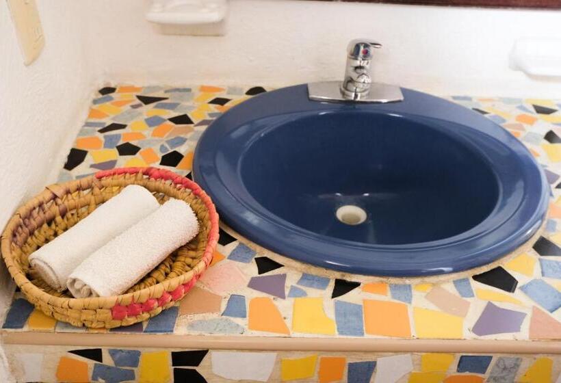 سوییت سوپریور, Uolis Nah