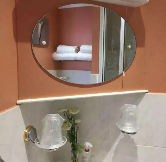 スタンダードルーム, Cornubia Guest House