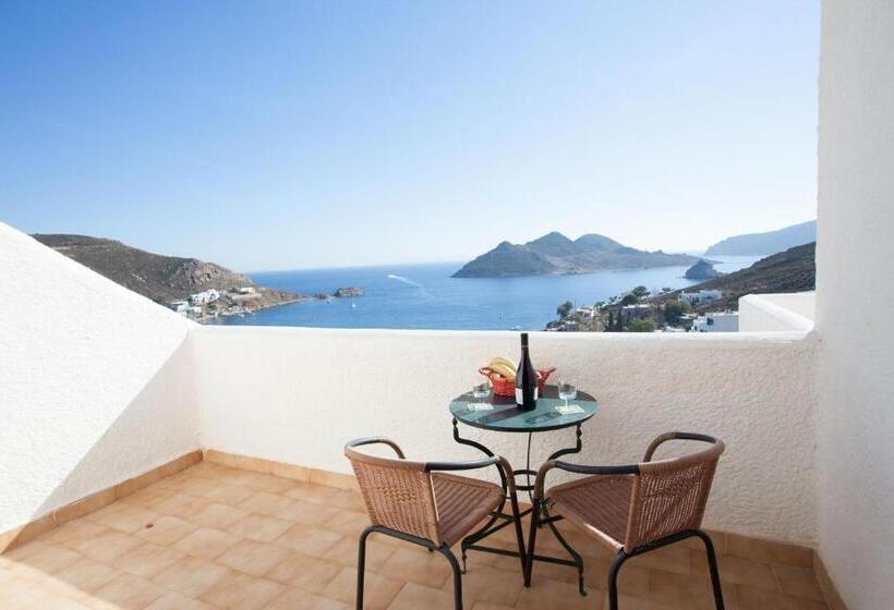 غرفة قياسية مطلّة علي البحر, Golden Sun Hotel Patmos