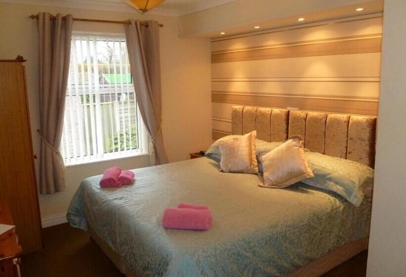 Номер Стандарт Трехместный, Greenlaw Guest House