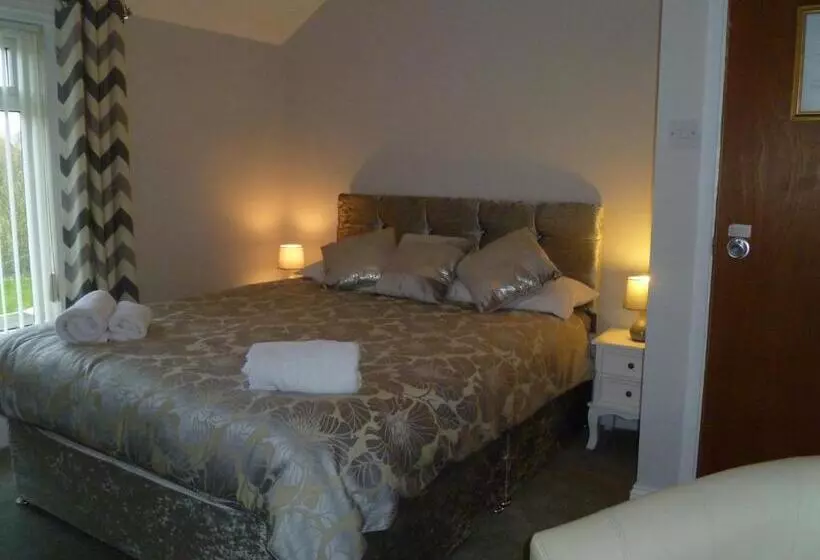 スタンダードトリプルルーム, Greenlaw Guest House