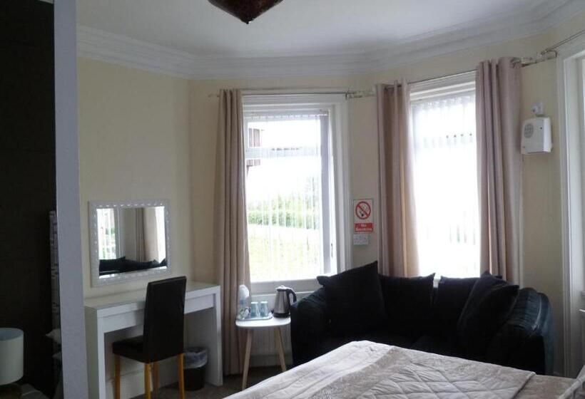 스탠다드 룸 킹사이즈 침대, Greenlaw Guest House
