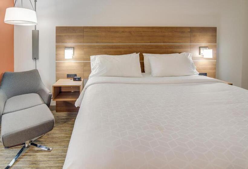 Номер Стандарт, Holiday Inn Express Hotel & Suites Foley, An Ihg