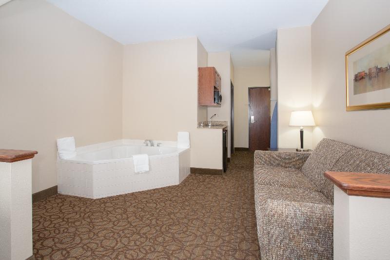 جناح سرير كينج, Holiday Inn Express Hotel & Suites Concordia Us 81, An Ihg