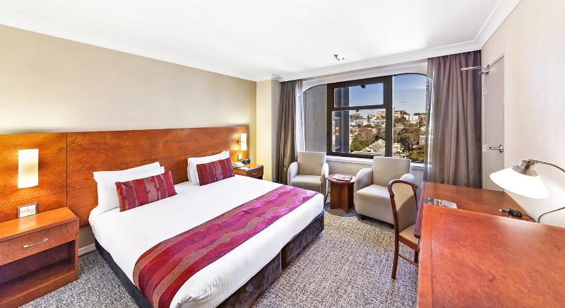 스탠다드 룸 킹사이즈 침대, Holiday Inn Express Hotel & Suites Concordia Us 81, An Ihg