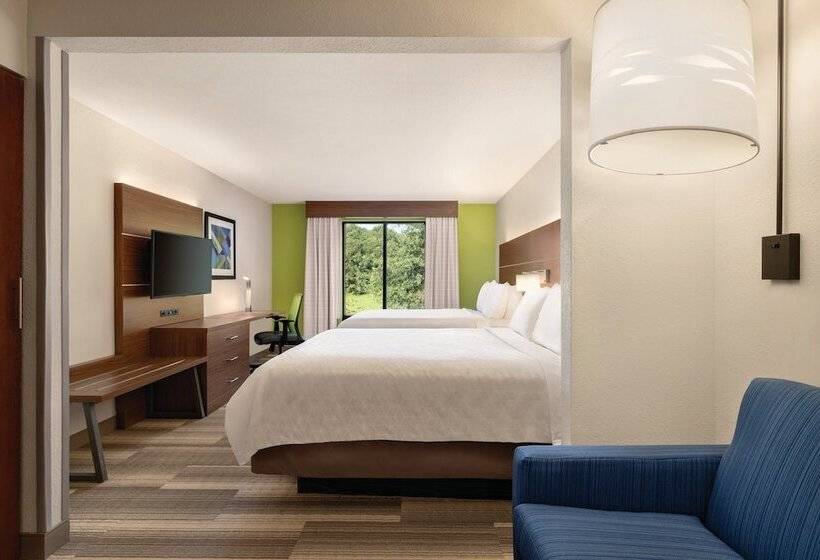 Люкс, Holiday Inn Express Hotel & Suites Lavonia, An Ihg