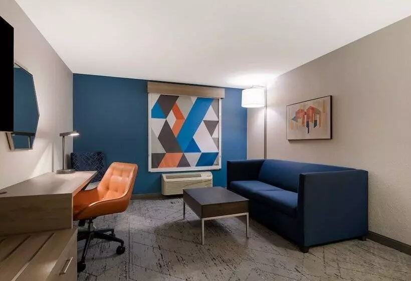 スイート, Holiday Inn Express Hotel & Suites   The Villages, An Ihg