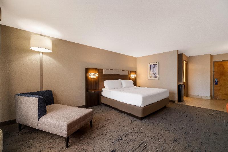 Стандартный Номер Кровать Кинг, Holiday Inn Express Hotel & Suites   The Villages, An Ihg