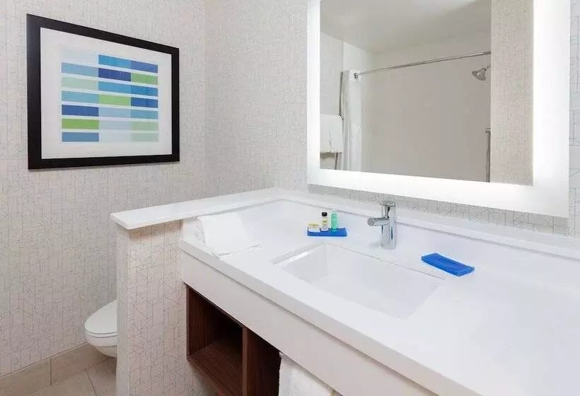 Standard-huone 2 Parivuodetta, Holiday Inn Express Hotel & Suites Ventura Harbor, An Ihg