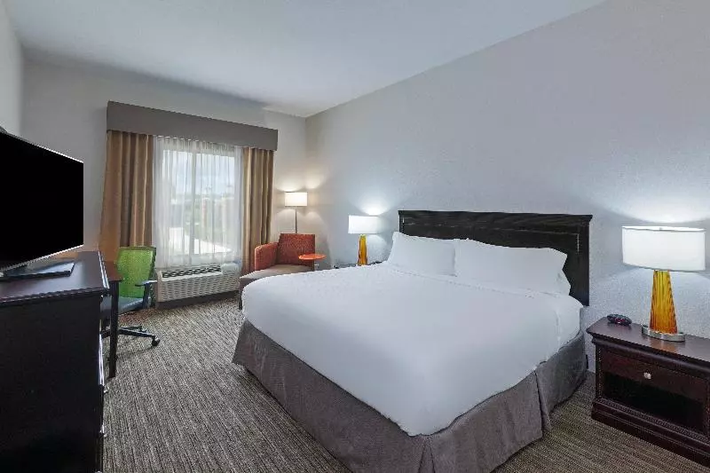 キングサイズベッドのスタンダードルーム, Holiday Inn Express Hotel And Suites Shreveport South Park Plaza, An Ihg