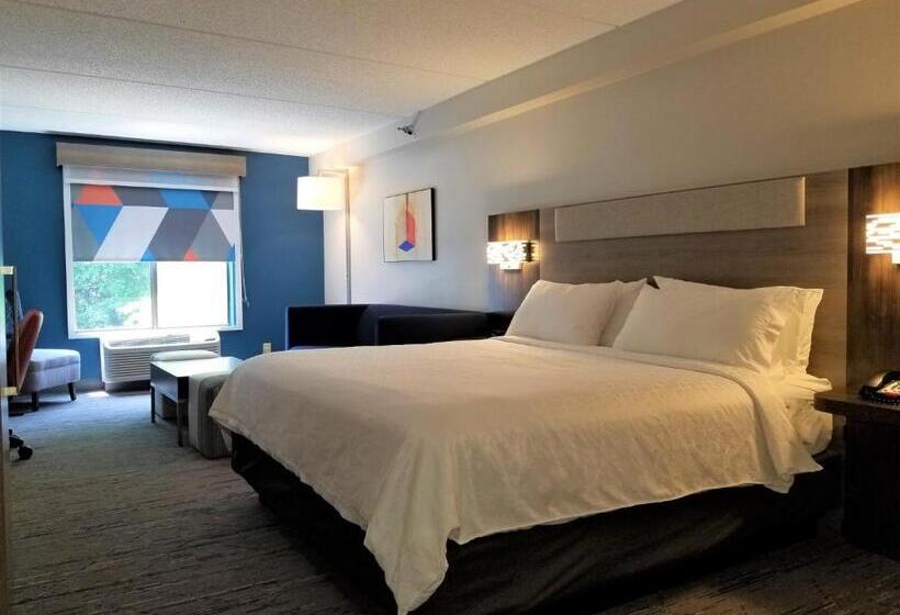 带大床的标准间, Holiday Inn Express Apex   Raleigh, An Ihg