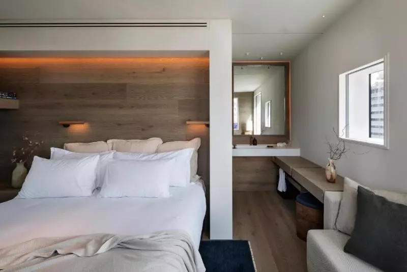 キングサイズベッドのスタンダードルーム, Holiday Inn Express Breaux Bridge, An Ihg