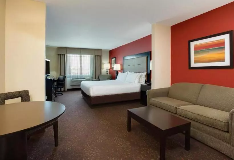 キングサイズベッドのスイートルーム, Holiday Inn Express Harvey Marrero, An Ihg