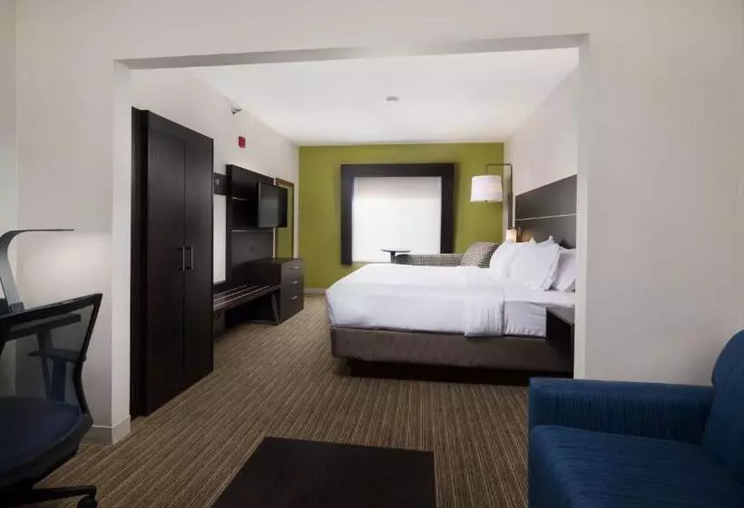 キングサイズベッドのエクゼクティブルーム, Holiday Inn Express Independence   Kansas City, An Ihg