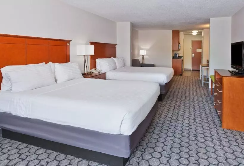 スイート, Holiday Inn Express Phenix City Fort Benning, An Ihg
