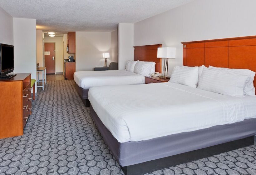 スイート, Holiday Inn Express Phenix City Fort Benning, An Ihg