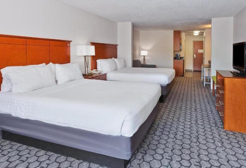 스위트, Holiday Inn Express Phenix City Fort Benning, An Ihg