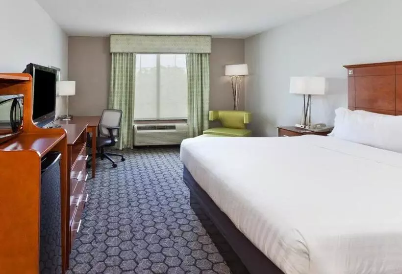 キングサイズベッドのスタンダードルーム, Holiday Inn Express Phenix City Fort Benning, An Ihg