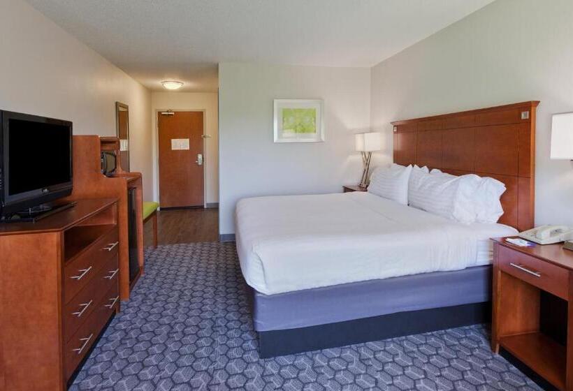 身障者適用キングサイズベッドルーム, Holiday Inn Express Phenix City Fort Benning, An Ihg