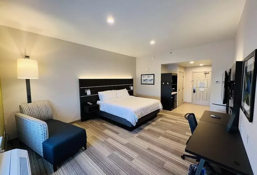 スタンダードルーム, Holiday Inn Express & Suites Salinas, An Ihg