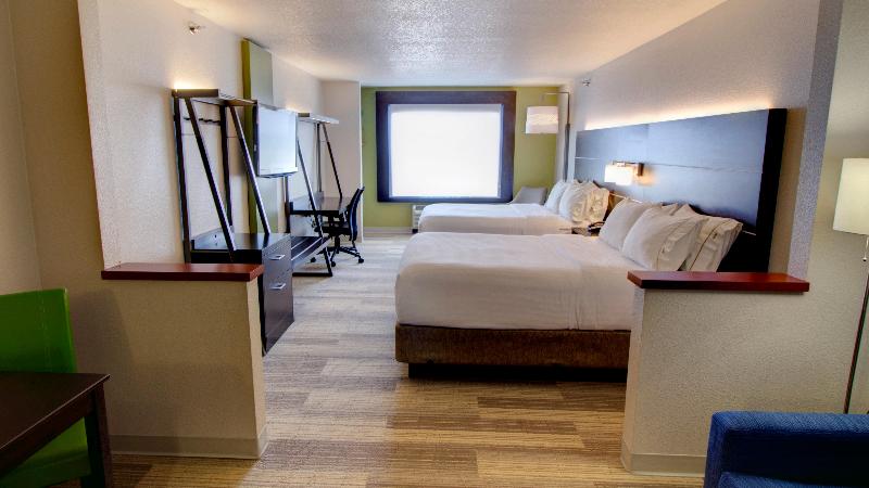 Люкс Кровать Кинг, Holiday Inn Express & Suites Sioux Center, An Ihg