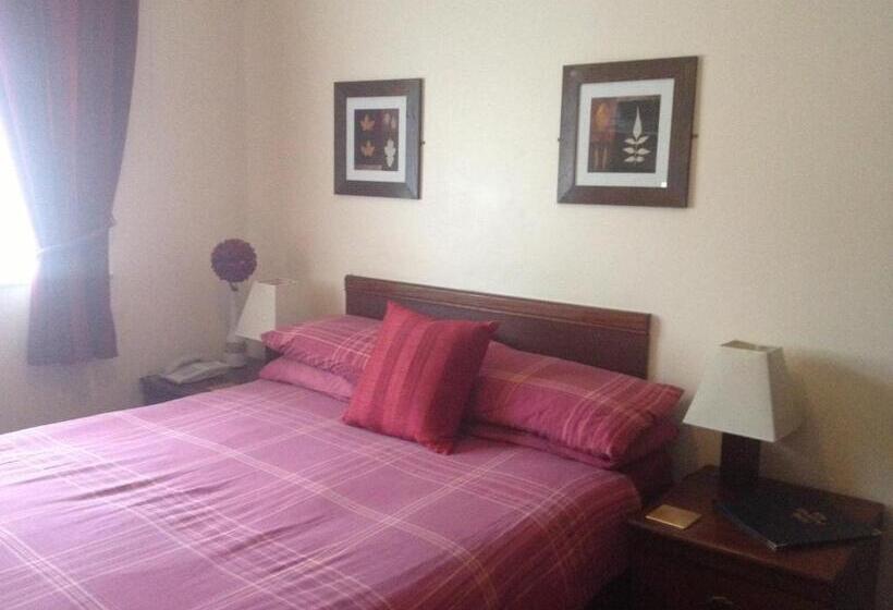 חדר סטנדרט, The Waverley