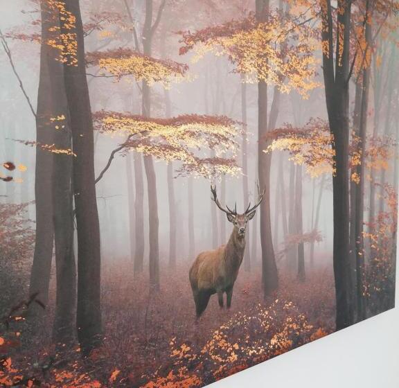 חדר סטנדרט לשלושה, The Waverley