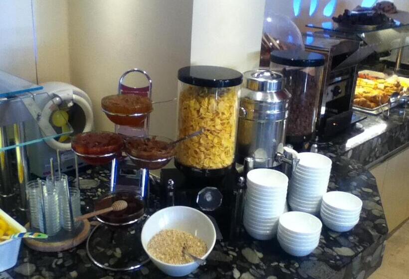 オーシャンビュージュニアスイート, Paradise Lost Hotel Apartments