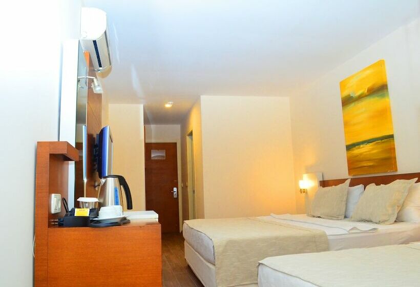 Quarto Estandar, Side Nossa