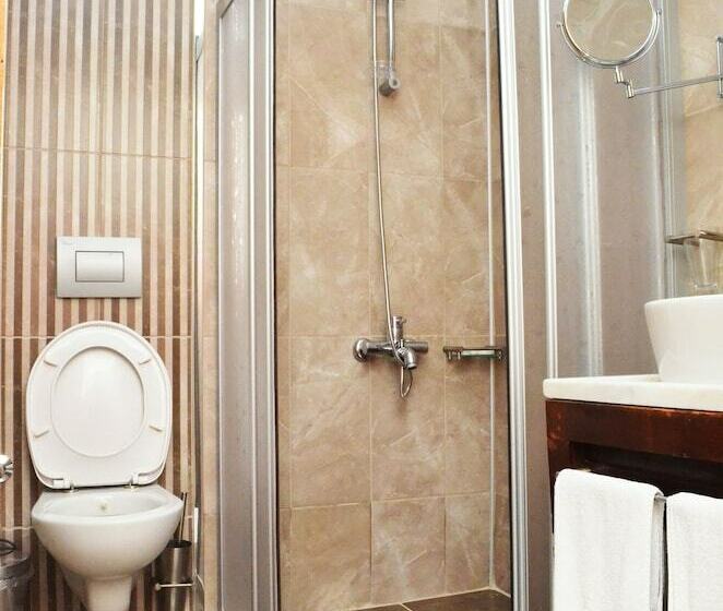 Quarto Triplo Estandar, Side Nossa
