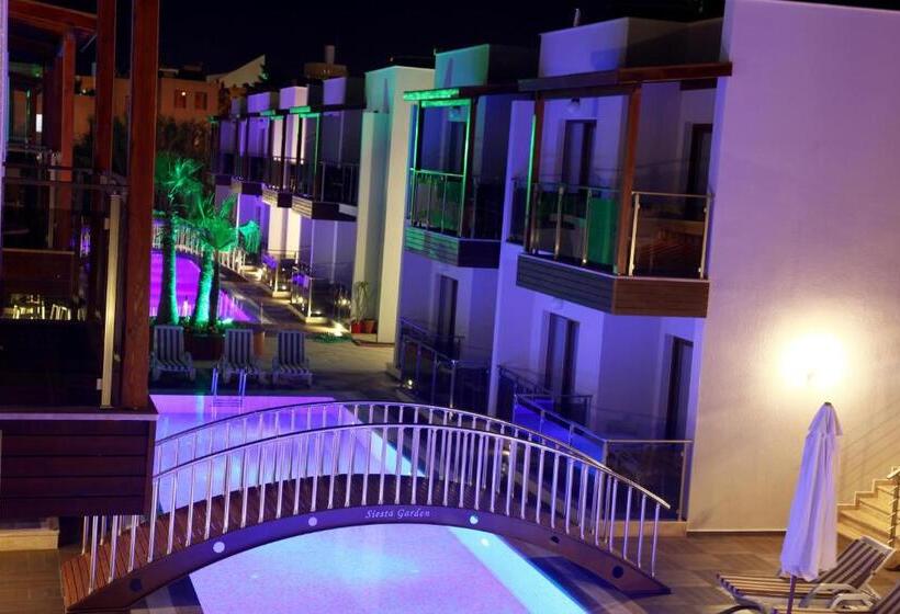 Апартаменты 1 Спальня, Siesta Garden Apart