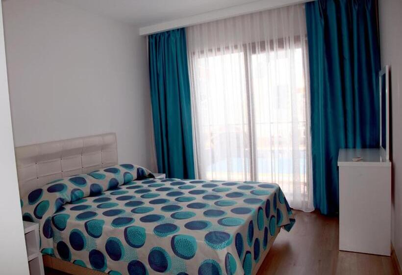 Апартаменты 1 Спальня, Siesta Garden Apart