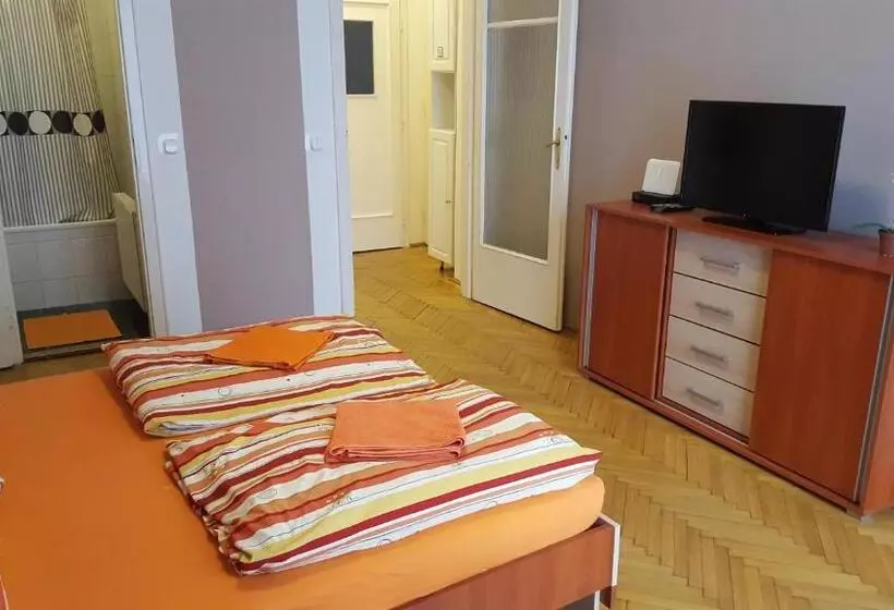 1ベッドルームアパートメント, Boomerang Hostel