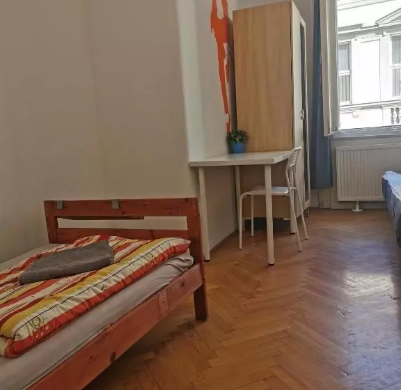 バス共有のスタンダードルーム, Boomerang Hostel