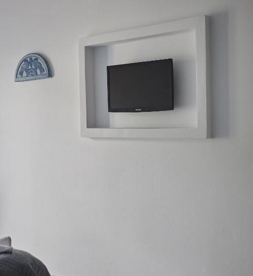 اتاق کلاسیک, Atheras