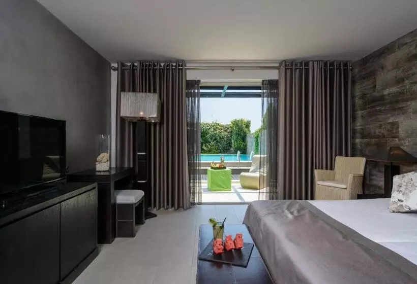 デラックスバンガロー, Dion Palace Resort And Spa
