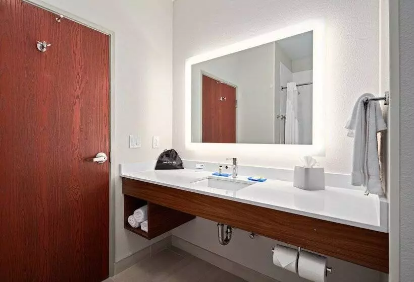 スイート, Holiday Inn Express Suites Van Buren Ft Smith Area, An Ihg