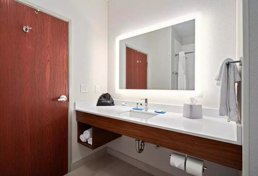キングサイズベッドのスイートルーム, Holiday Inn Express Suites Van Buren Ft Smith Area, An Ihg