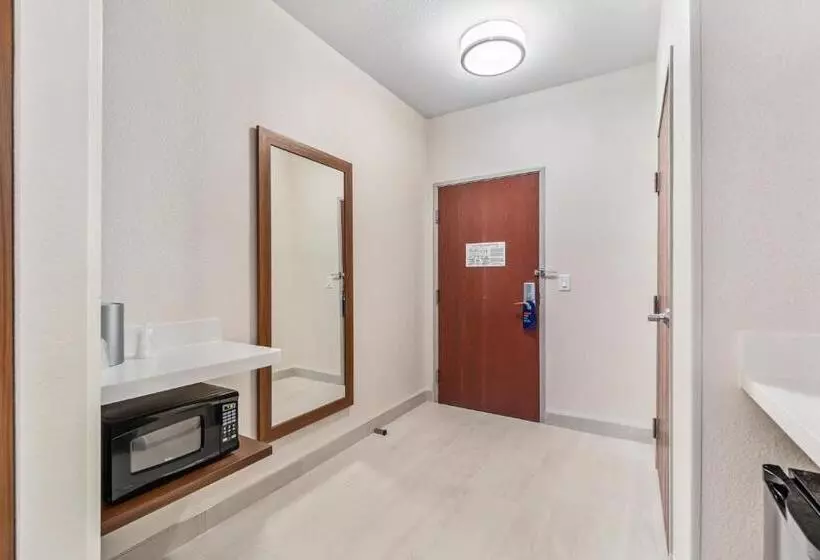 身障者適用スタンダードルーム, Holiday Inn Express Suites Van Buren Ft Smith Area, An Ihg