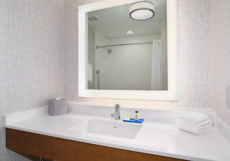 身障者適用スタンダードルーム, Holiday Inn Express & Suites Phoenix Glendale Dist, An Ihg