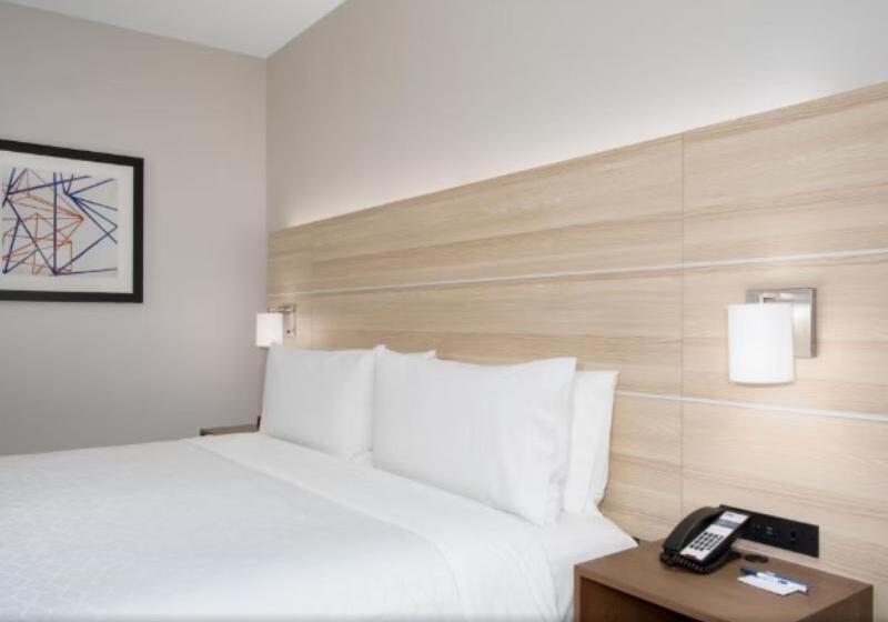 غرفة قياسية لذوى الاحتياجات الخاصة, Holiday Inn Express & Suites Phoenix Glendale Dist, An Ihg