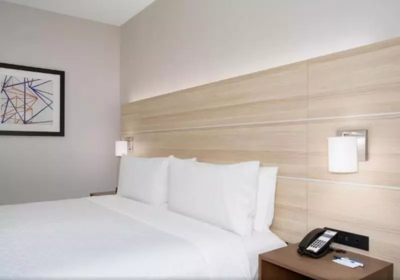 身障者適用スタンダードルーム, Holiday Inn Express & Suites Phoenix Glendale Dist, An Ihg
