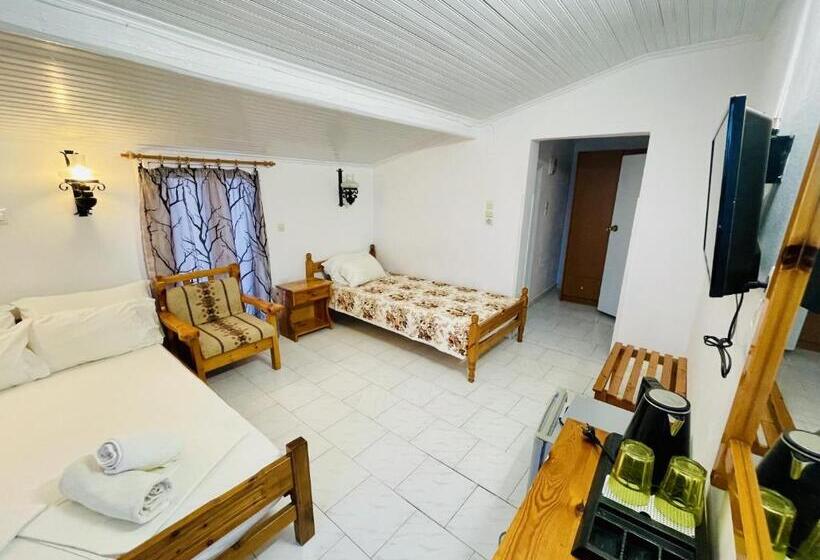 Triple Room Sea View, Katerina