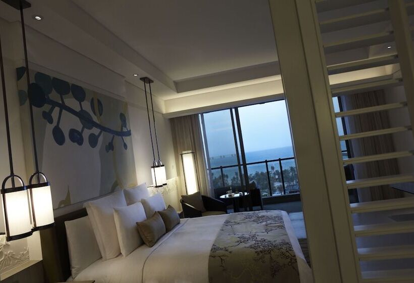 اتاق لوکس با چشمانداز دریا, Renaissance Sanya Haitang Bay Resort