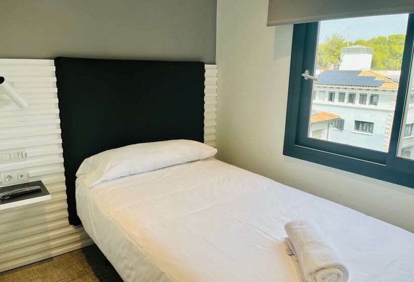 Одноместный Номер Basic, Sitges